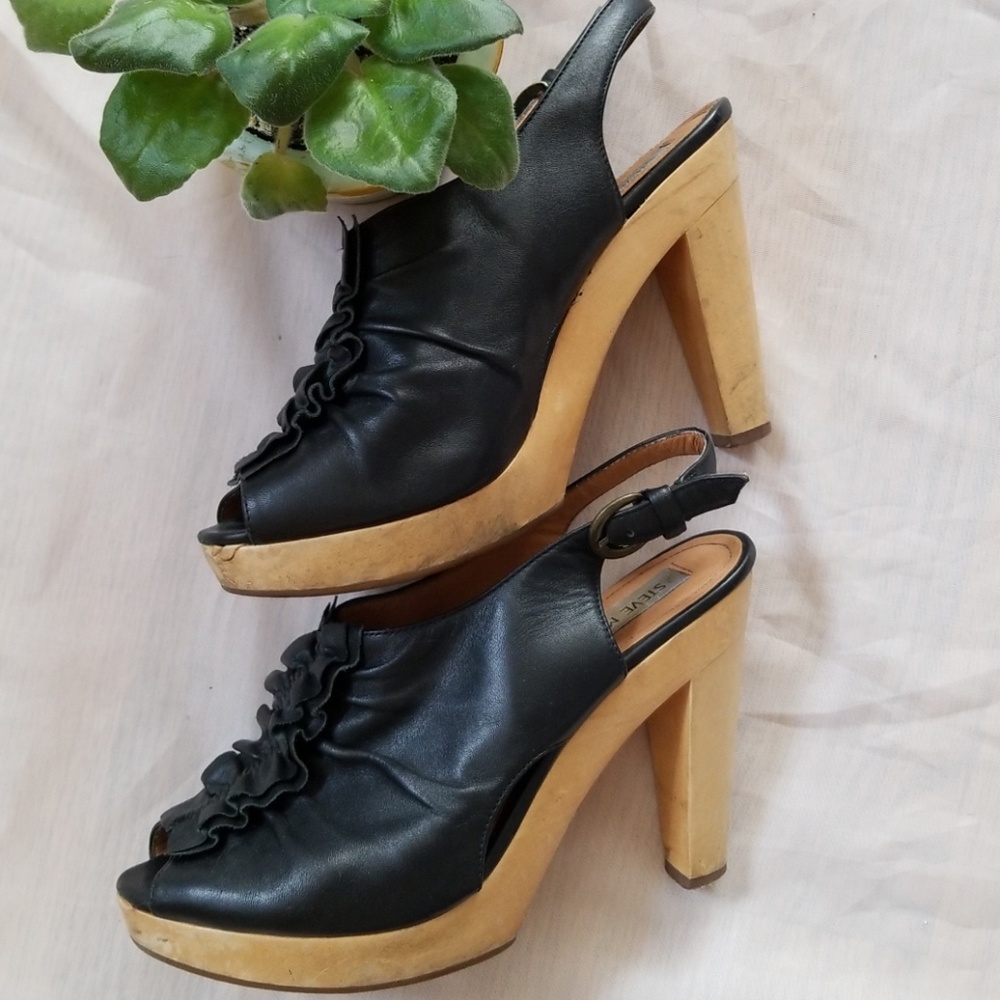 🔝Real Leather Steve Madden Pumps